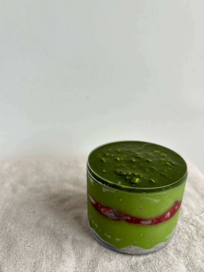 Sep. 久點 抹莓脆皮提拉杯 - 抹茶與草莓脆皮提拉米蘇